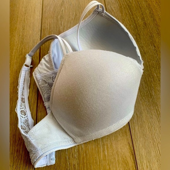 Aerie wireless soft bra - Picture 2 of 9